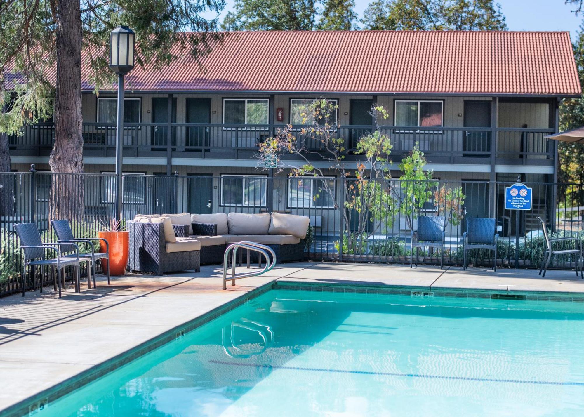 Yosemite Westgate Lodge Groveland Esterno foto