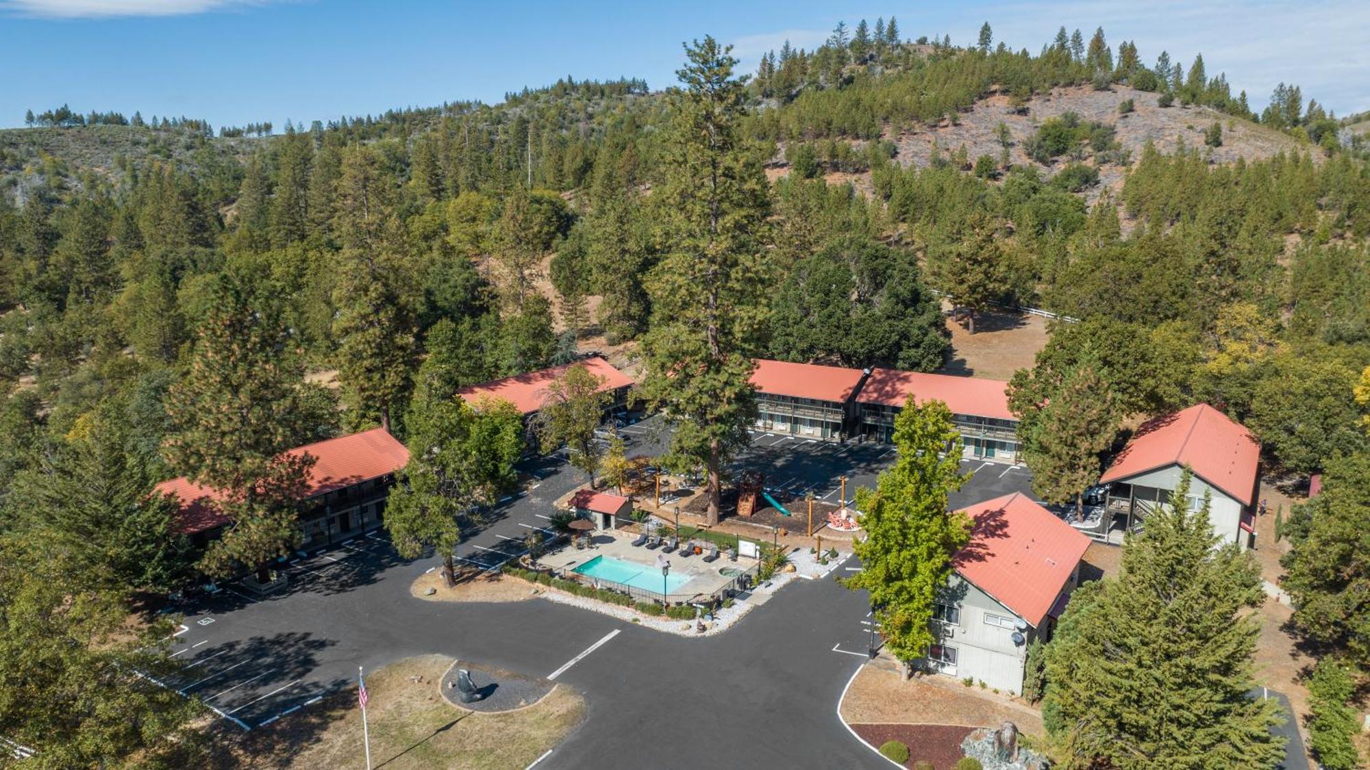 Yosemite Westgate Lodge Groveland Esterno foto