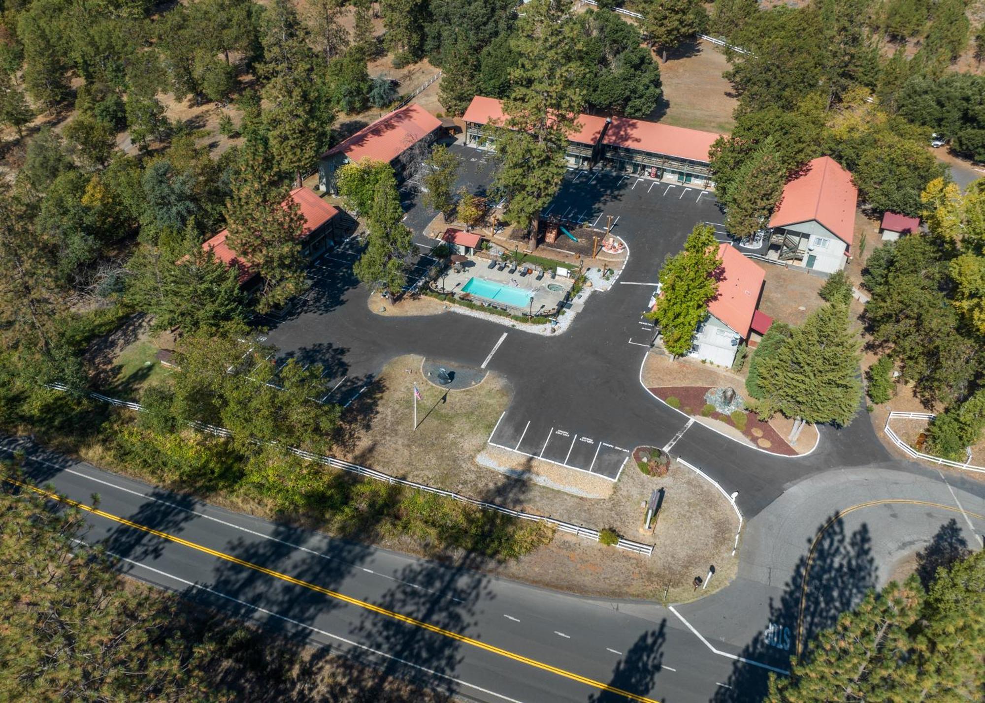 Yosemite Westgate Lodge Groveland Esterno foto